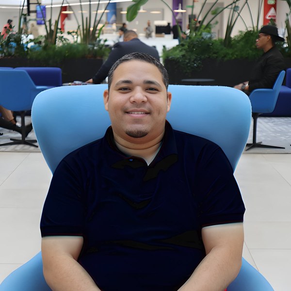 Lee Hildebrandt - Cape Town full stack software engineer and founder of Mr. H Digital